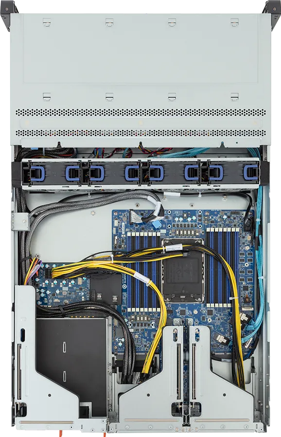 GIGABYTE R264-S33-AAL1 – Rack Server 2U com Intel Xeon 6, 3x PCIe Gen5 GPUs e Fonte Redundante Titanium - Imagem 4